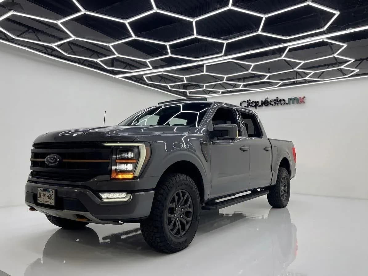 Ford Lobo 2023
